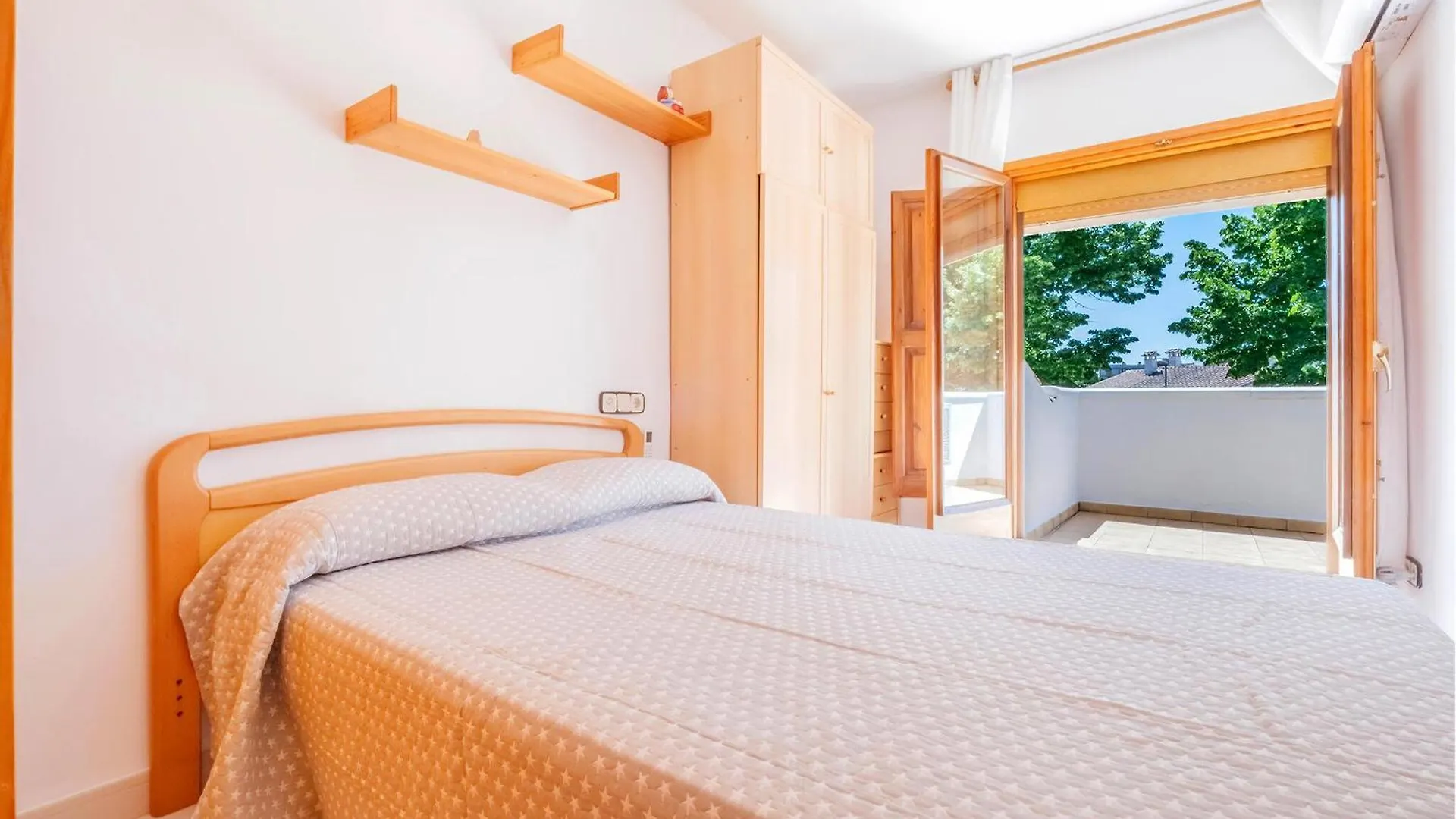 Nice Home In Platja Daro With Wifi Platja d'Aro